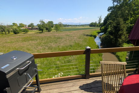 Holzkohlegrill